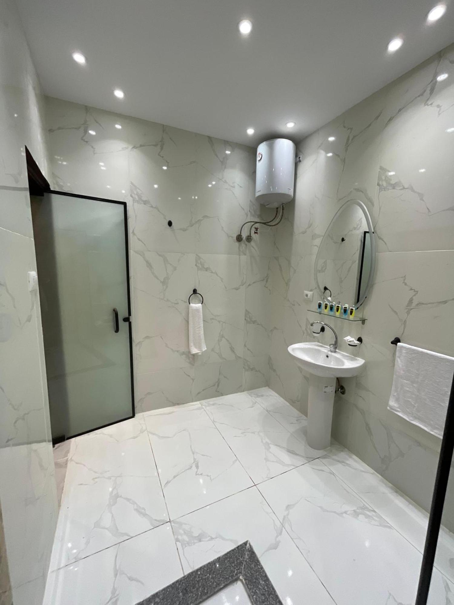 New Glamour Pyramids Hotel Kafret el-Gabal Esterno foto