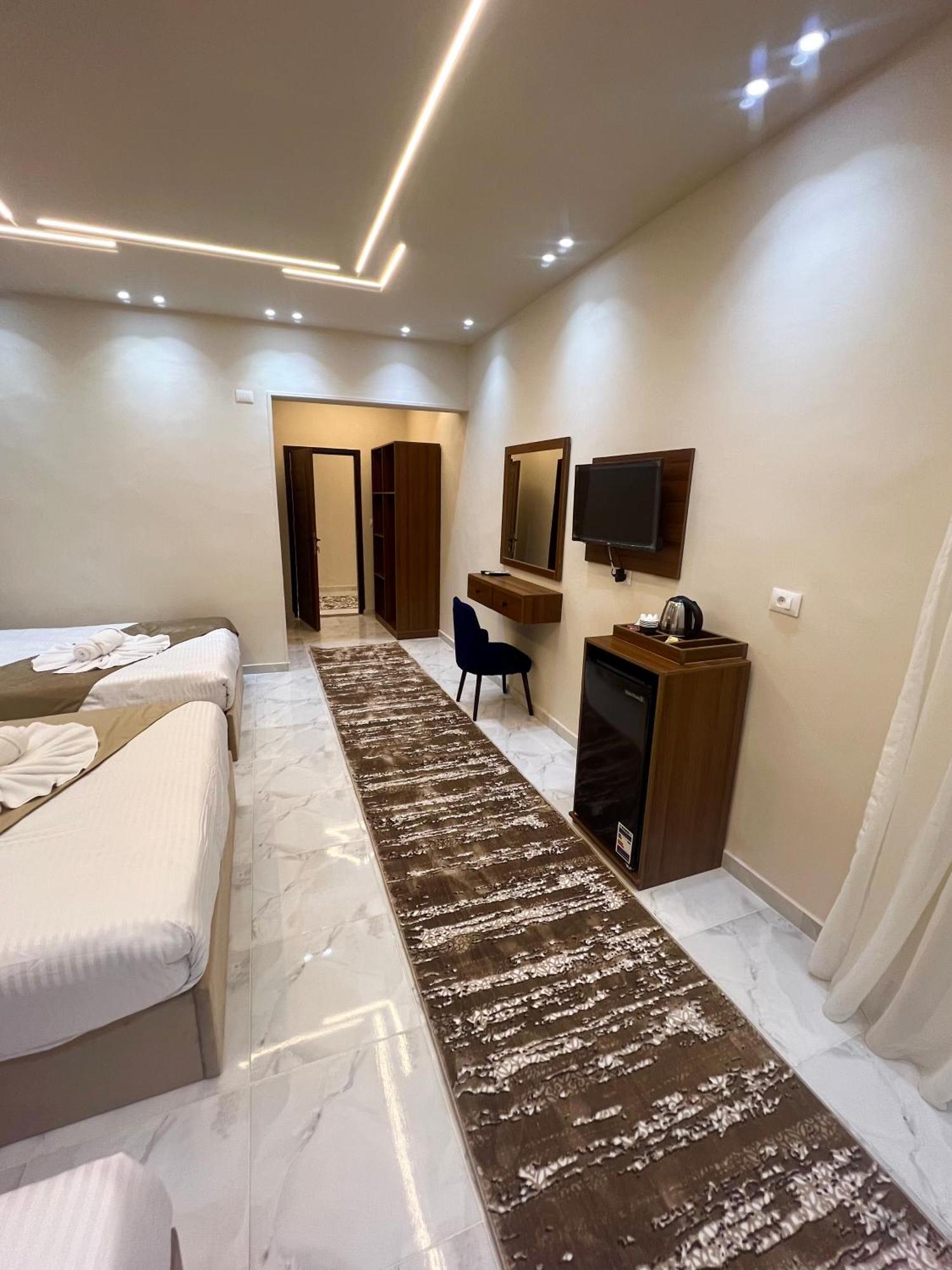 New Glamour Pyramids Hotel Kafret el-Gabal Esterno foto
