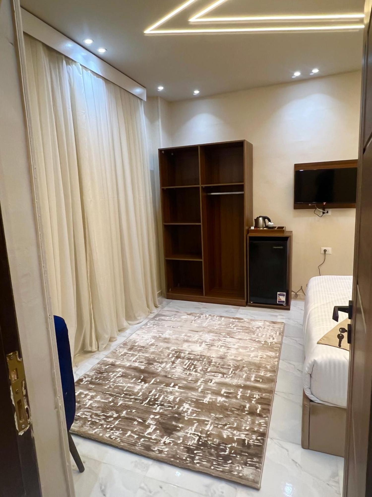 New Glamour Pyramids Hotel Kafret el-Gabal Esterno foto