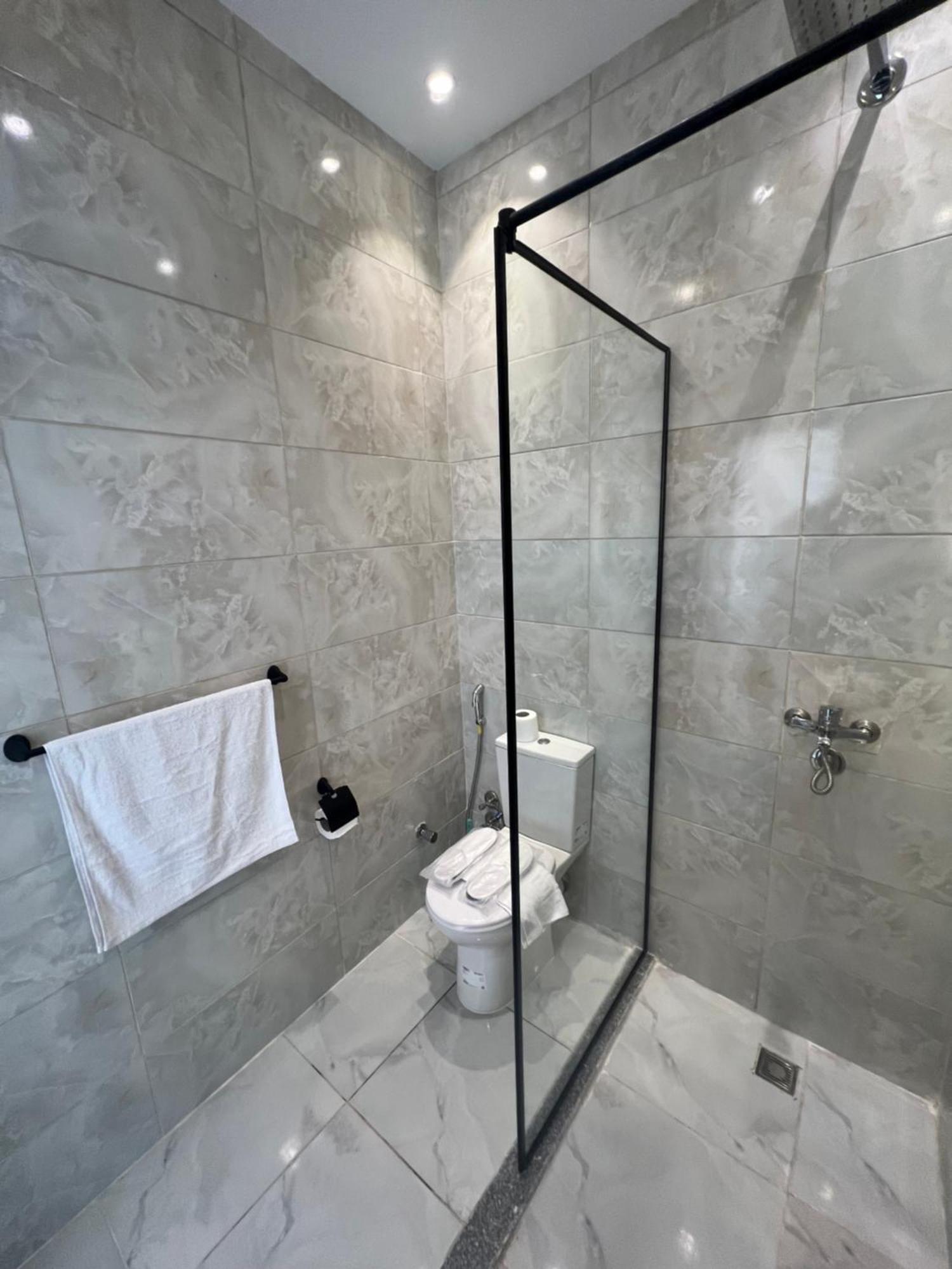 New Glamour Pyramids Hotel Kafret el-Gabal Esterno foto