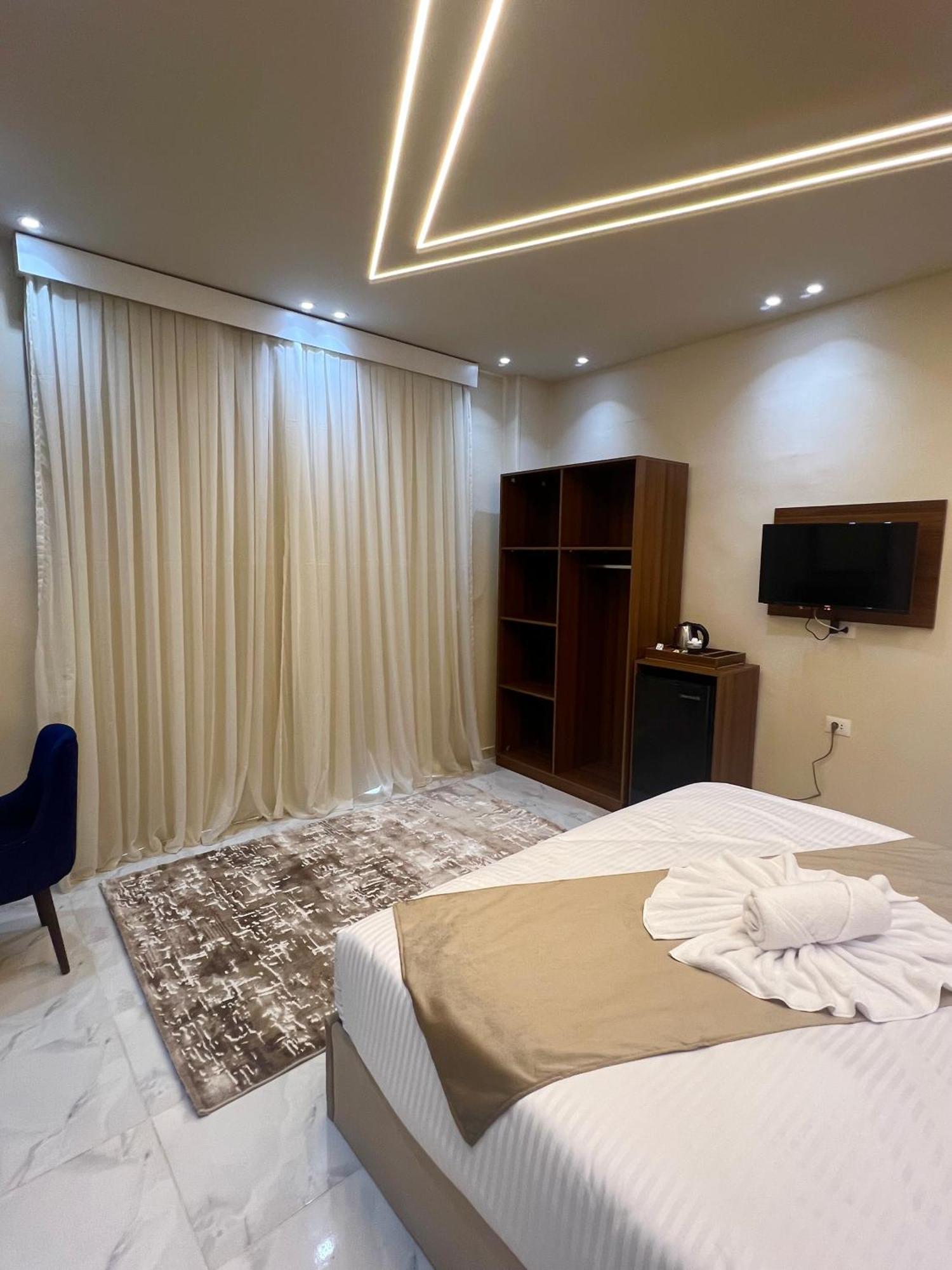 New Glamour Pyramids Hotel Kafret el-Gabal Esterno foto