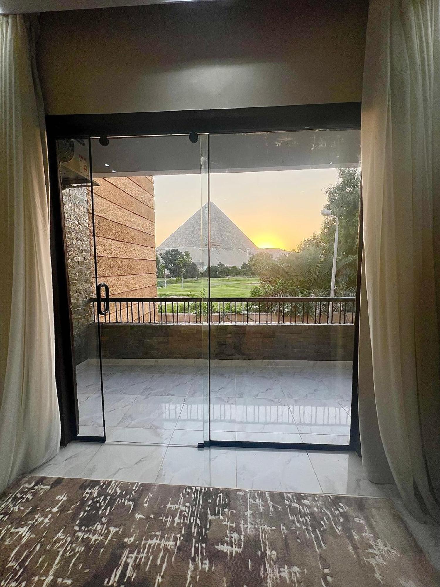 New Glamour Pyramids Hotel Kafret el-Gabal Esterno foto