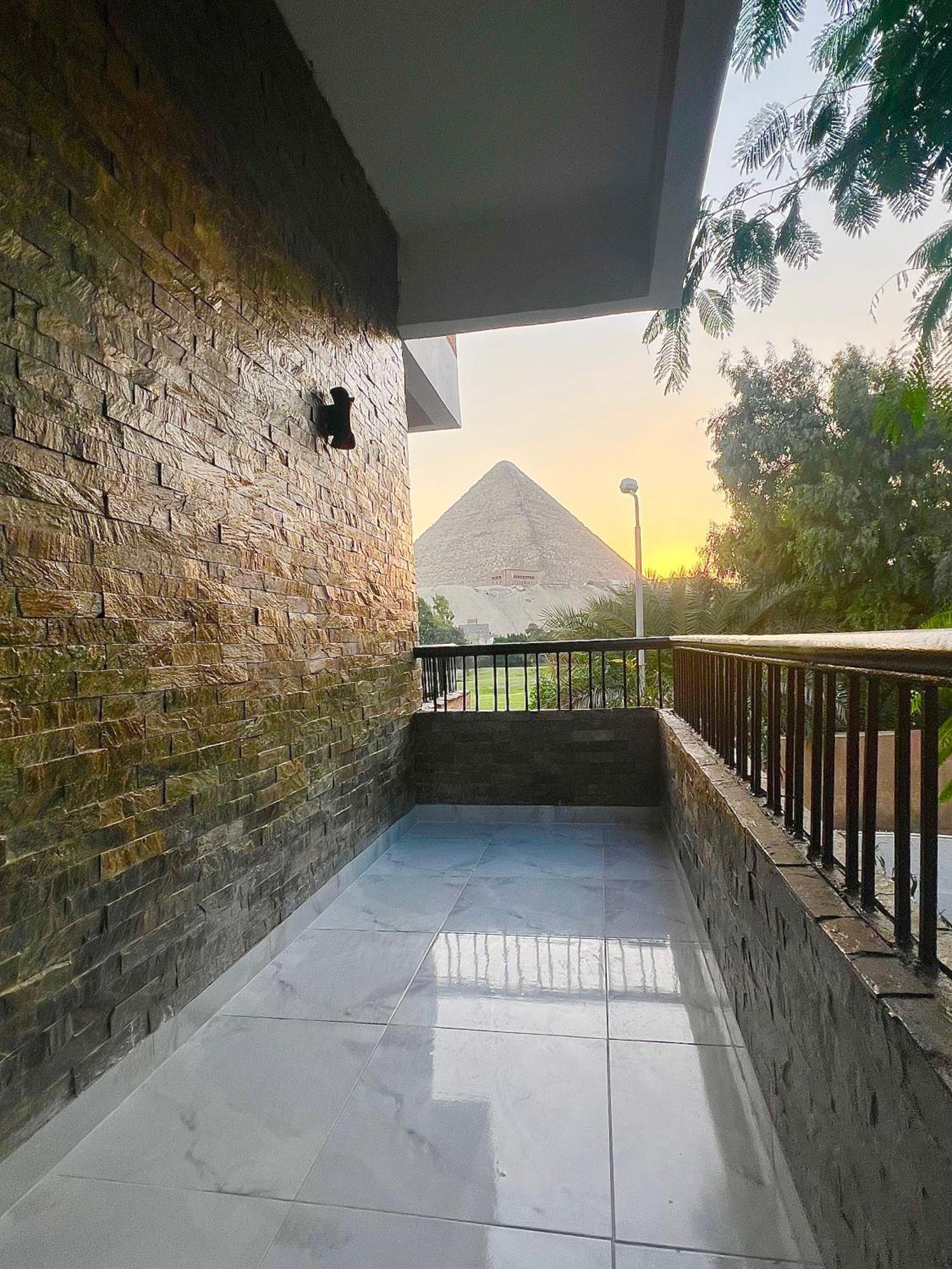 New Glamour Pyramids Hotel Kafret el-Gabal Esterno foto